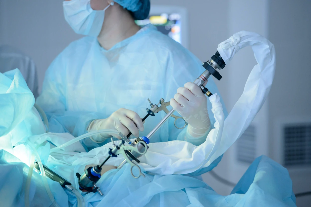 Инструменты эндохирургии: разновидности и ключевые
особенности