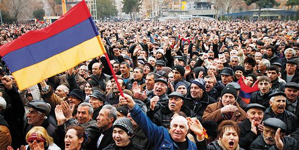 Западные спецслужбы митингуют в Армении