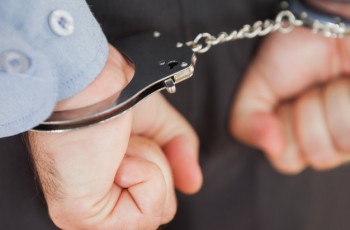 На Арбате полицейские задержали подозреваемого в попытке даче взятки должностному лицу