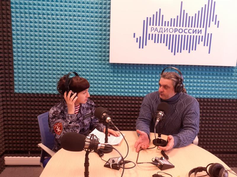 Первый эфир радиопрограммы «Вестник Росгвардии» состоялся на Ямале