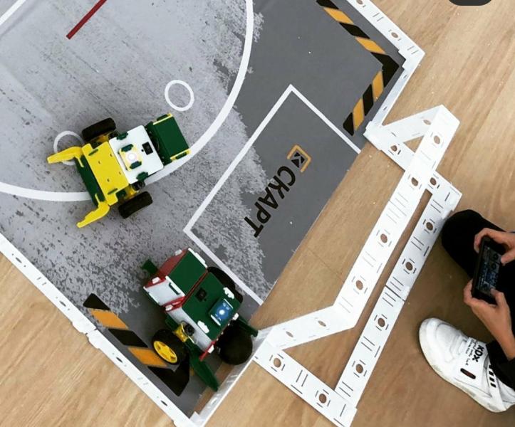 Робофутболисты школы №1354 победили в отборочных соревнованиях