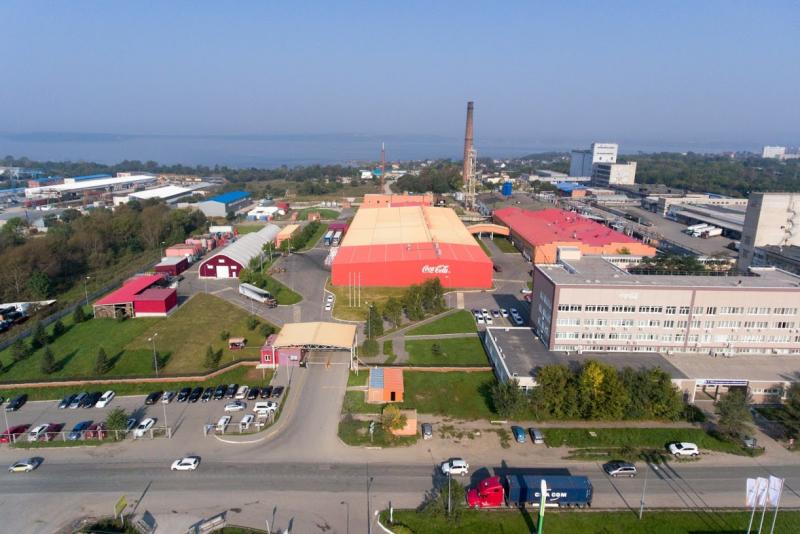 Более 50 млн литров напитков произведено на заводе Coca-Cola в России во Владивостоке в 2020 году