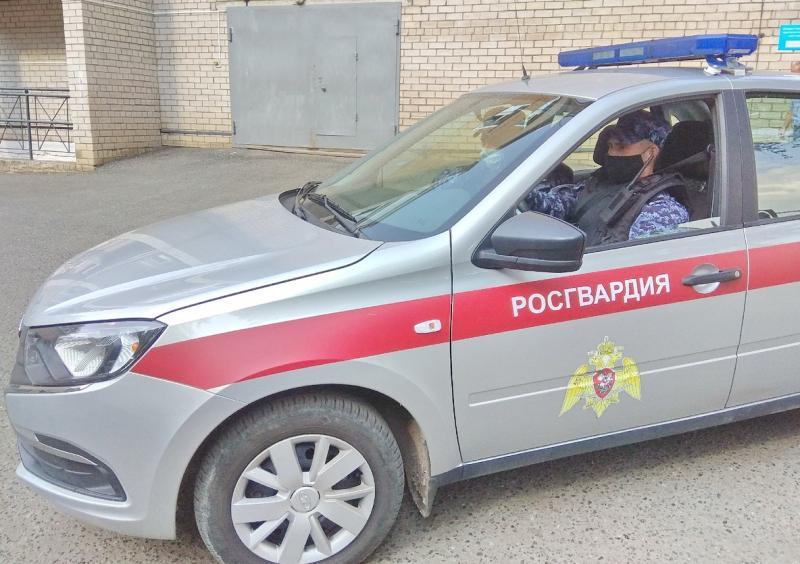 В городе Кирово-Чепецке Кировской области росгвардейцы нашли мужчину, который находился в розыске как без вести пропавший