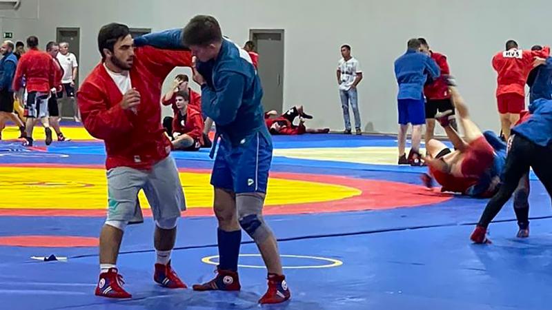 Сочинский самбист представит сборную России на первенстве мира