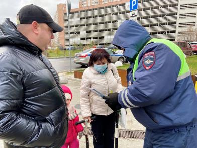 Госавтоинспекция Юго-восточного округа призывает пешеходов и велосипедистов быть предельно внимательными на дорогах