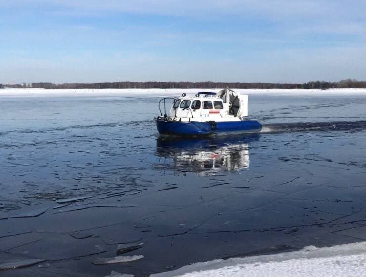 Спасатели ГКУ МО «Мособлпожспас» контролируют водоемы Подмосковья с момента ледостава