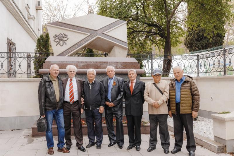 Благодарность, уважение и почет от севастопольского застройщика!