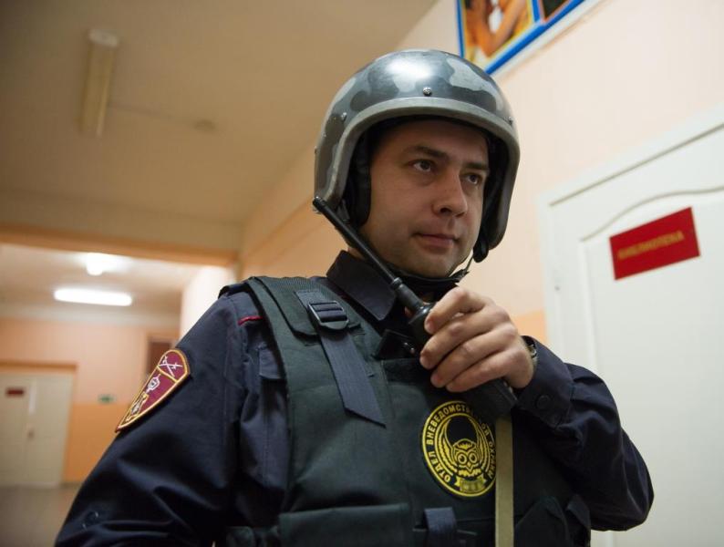 В Челябинске сотрудники Росгвардии задержали подозреваемого в краже кабеля, принадлежащего известному интернет-провайдеру