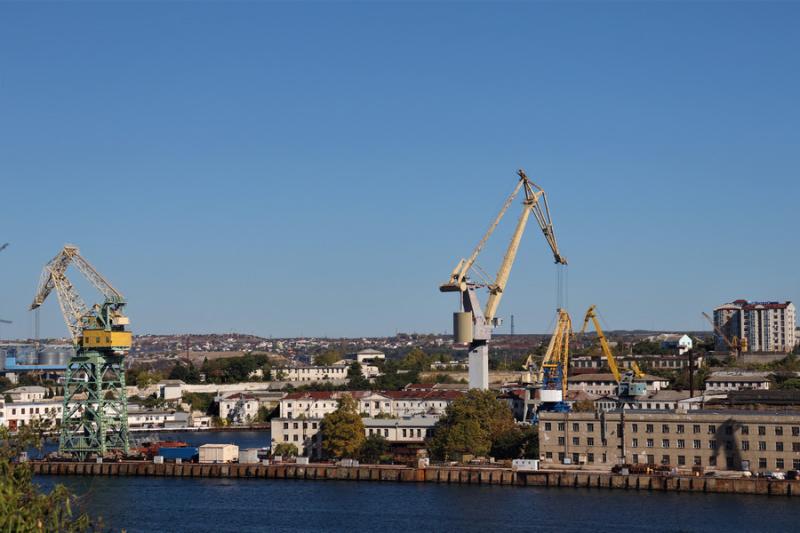 Морской порт Севастополя: долги и перспективы