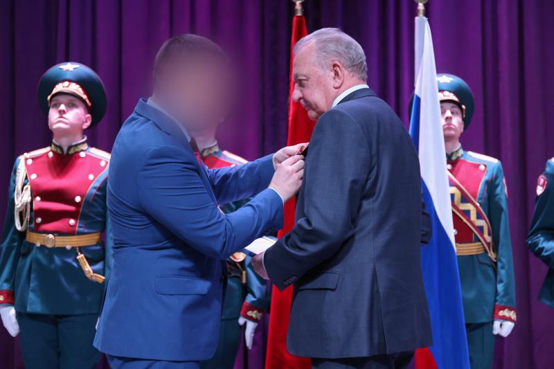 Жителей Реутова наградили медалями Министерства обороны РФ