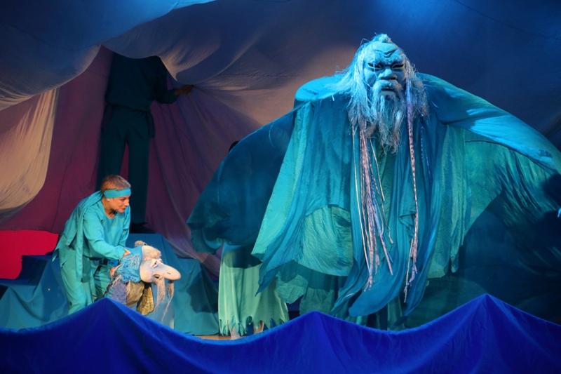 Минкультуры Бурятии -  Для театра кукол «Ульгэр» спектакль стал репертуарным долгожителем и одним из самых просматриваемых постановок