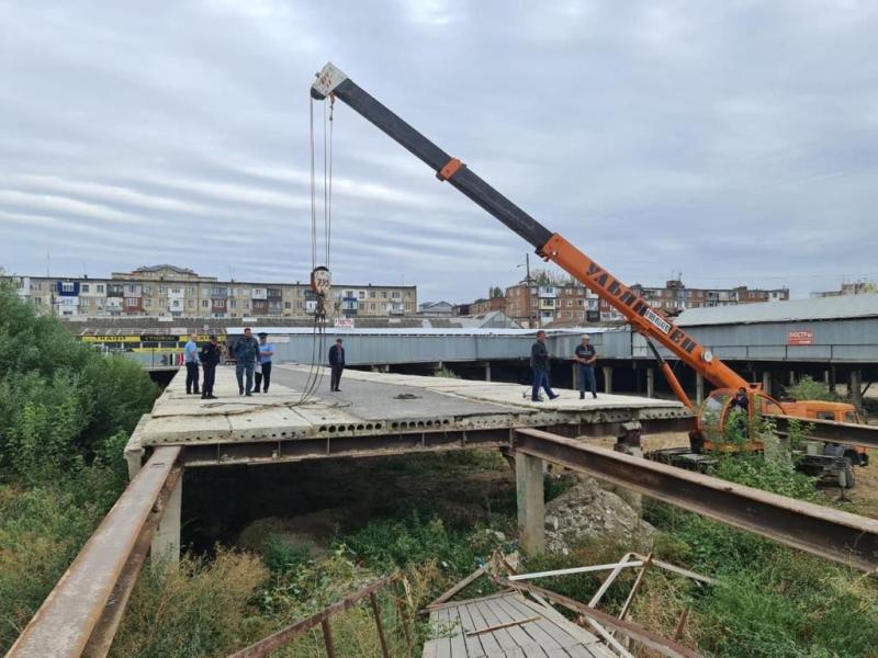 Приставы Дагестана добились сноса еще одного самостроя