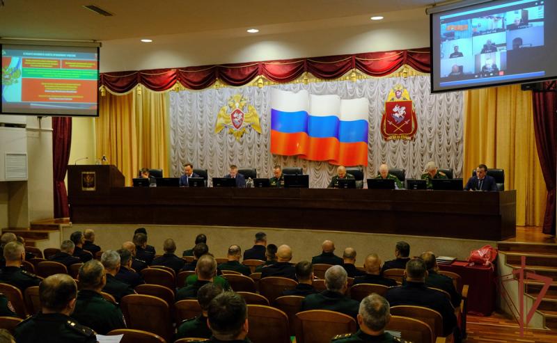 Военный совет прошел в Уральском округе Росгвардии