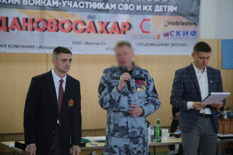 В Мордовии офицер спецназа принял участие в открытии первенства по карате киокусинкай