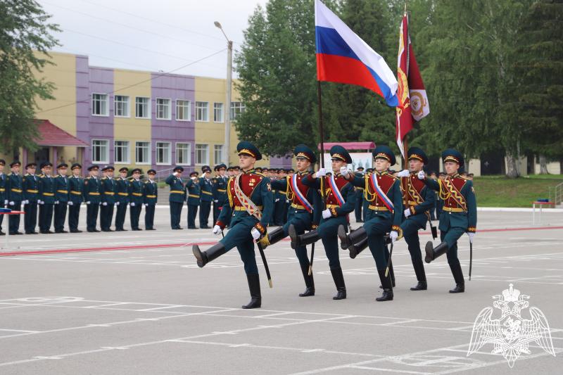 Росгвардия приглашает курян в ведомственные военные институты