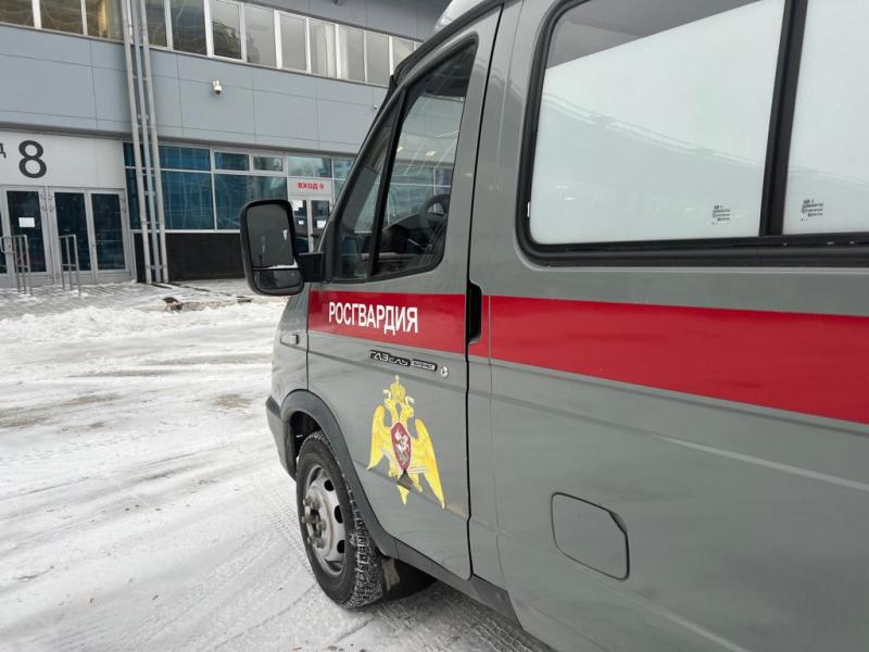 Росгвардия обеспечила охрану порядка на матче континентальной лиги в Екатеринбурге