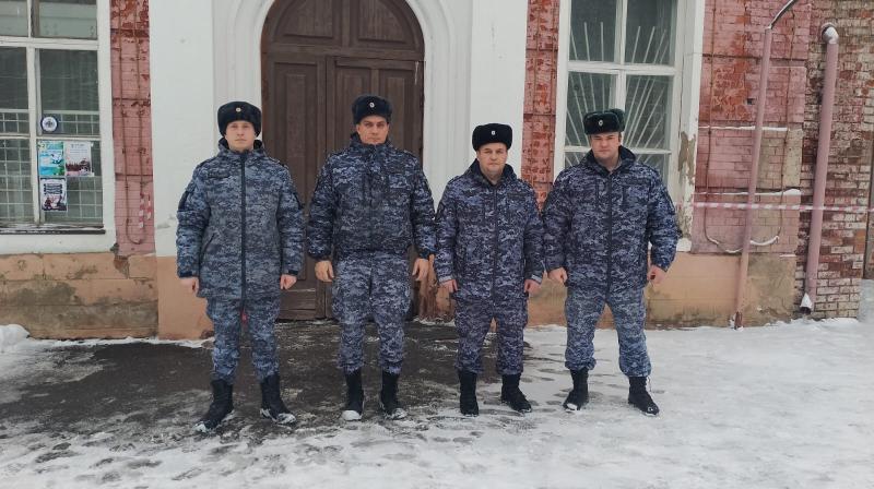 охрана общественного порядка. часы общественного порядка. милиция общественной безопасности. охрана общественного порядка. общественный порядок.