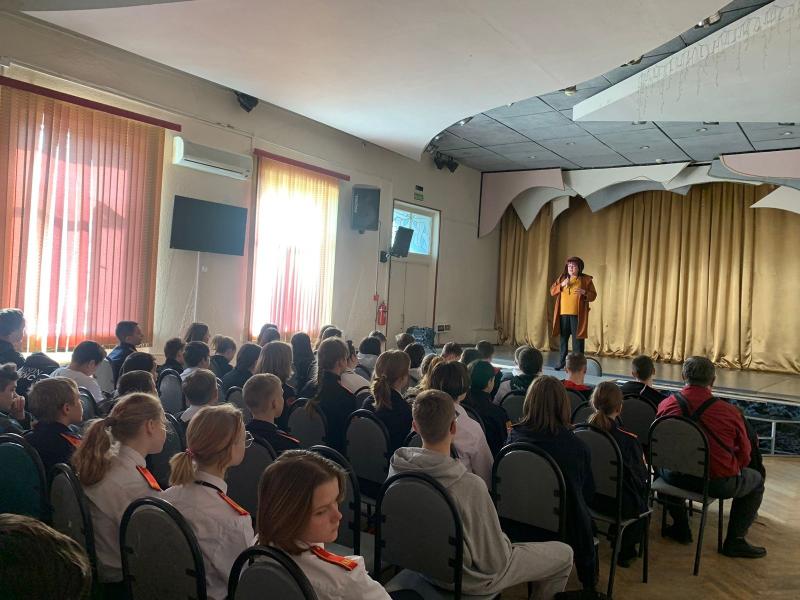Школьникам Невинномысска рассказали о вреде психотропных веществ