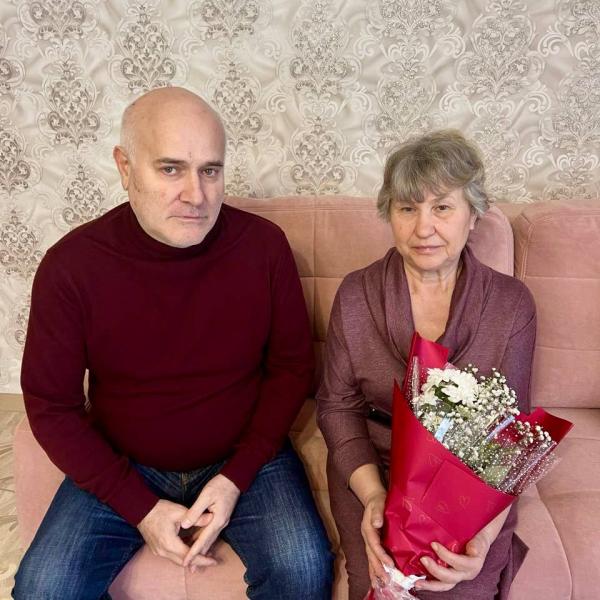 Председатель Чечено-ингушского центра в Чувашии поздравил матерей бойцов СВО