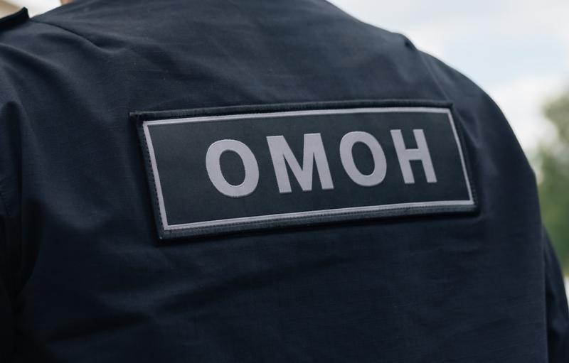 Бойцы ОМОН «Таганай» задержали на Южном Урале двух подозреваемых в незаконном обороте наркотиков