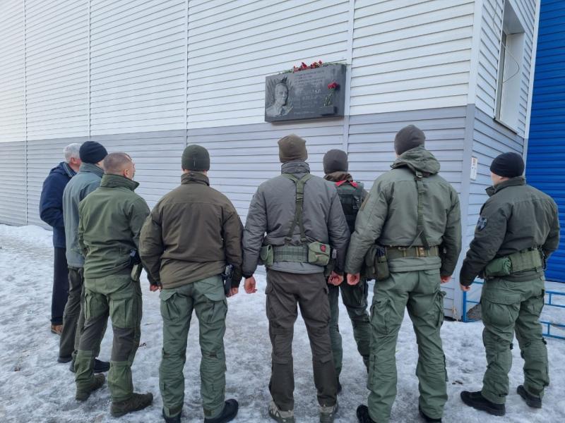 Офицеры Росгвардии почтили память погибших сослуживцев в Иркутске