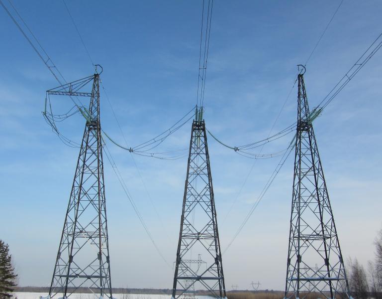 Филиал ПАО «Россети» – МЭС Урала повысил надежность работы Нижневартовского энергоузла