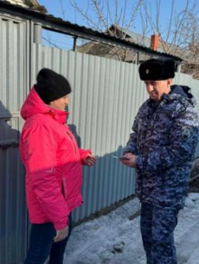 В Оренбургской области  росгвардейцы провели акцию «Безопасный дом, подъезд, квартира»