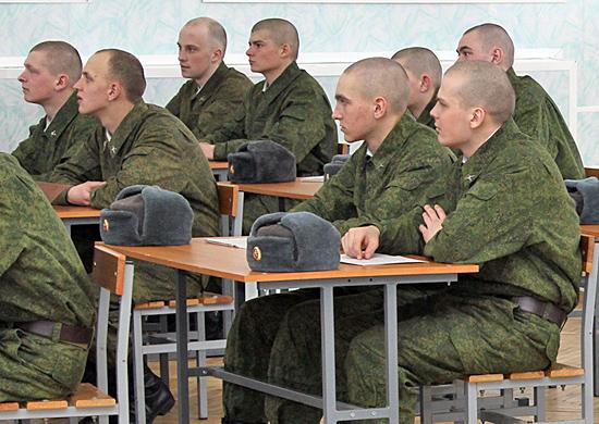 Военный прокурор разъясняет… порядок призыва на военную службу.