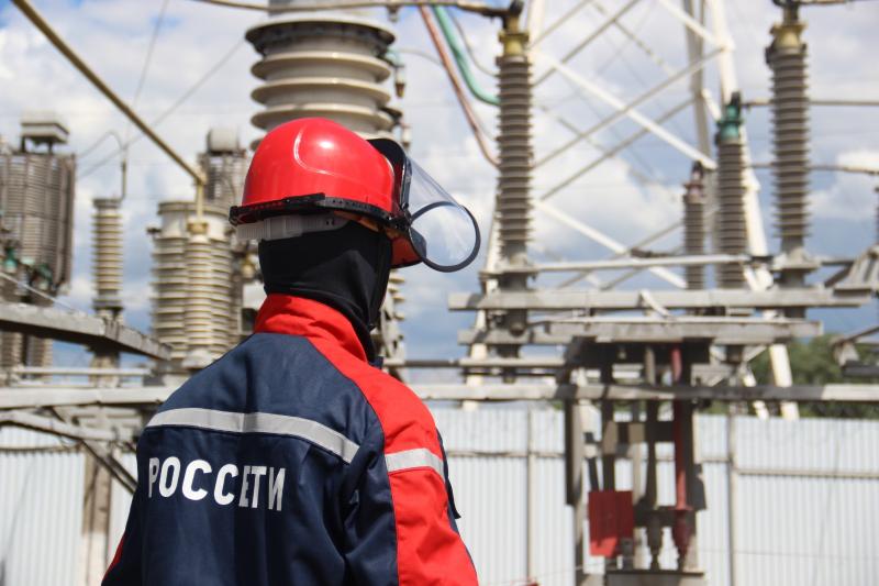 Энергетики «Рязаньэнерго» восстанавливают нарушенное непогодой электроснабжение небольшой части потребителей региона