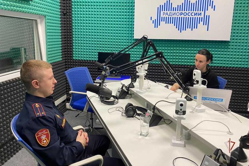 Офицер Росгвардии принял участие в новом тематическом радио проекте на Ямале