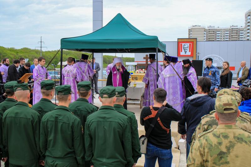 В Ставропольском крае начальник Управления Росгвардии принял участие в церемонии закладки храма