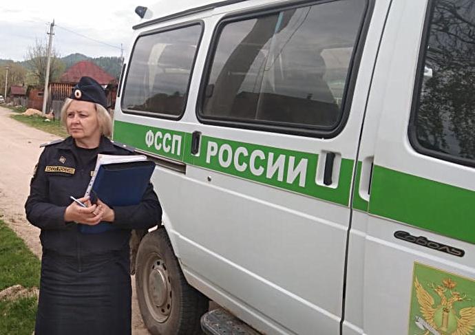 Должница по алиментам из Турочакского района Республики Алтай встала на учет в Центр занятости населения