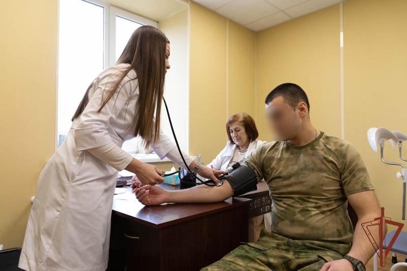 Росгвардейцы пополнили банк донорской крови в ДНР