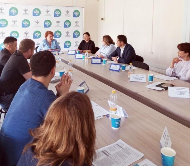 Реализацию «гаражной амнистии» обсудили общественники в забайкальском Росреестре