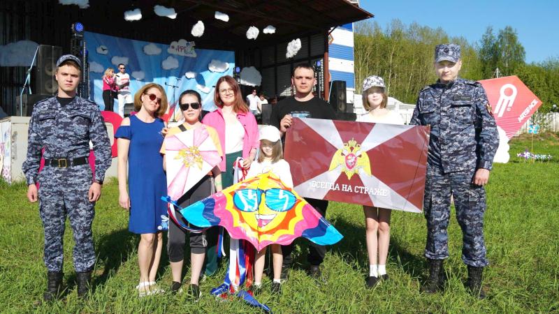 «Небеса. Вместе с ветром!» В Кирове подвели итоги конкурса воздушных змеев