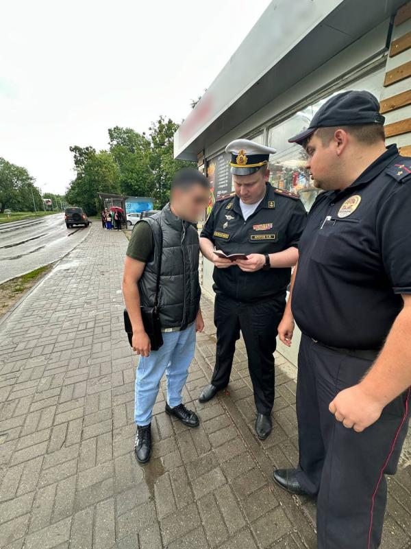 В Центральном районе Калининграда вновь искали натурализованных граждан