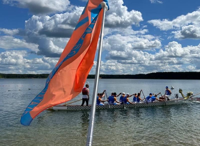 Команда «Треста Коксохимммонтаж» финишировала пятой в международной гонке на «драконах»