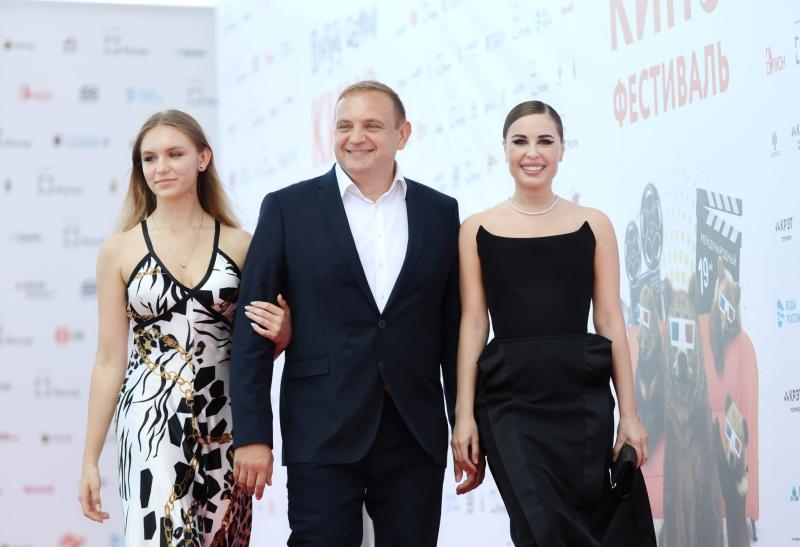 Ярославль принимает звезд кино и акцию «Вода России» на крупном кинофестивале