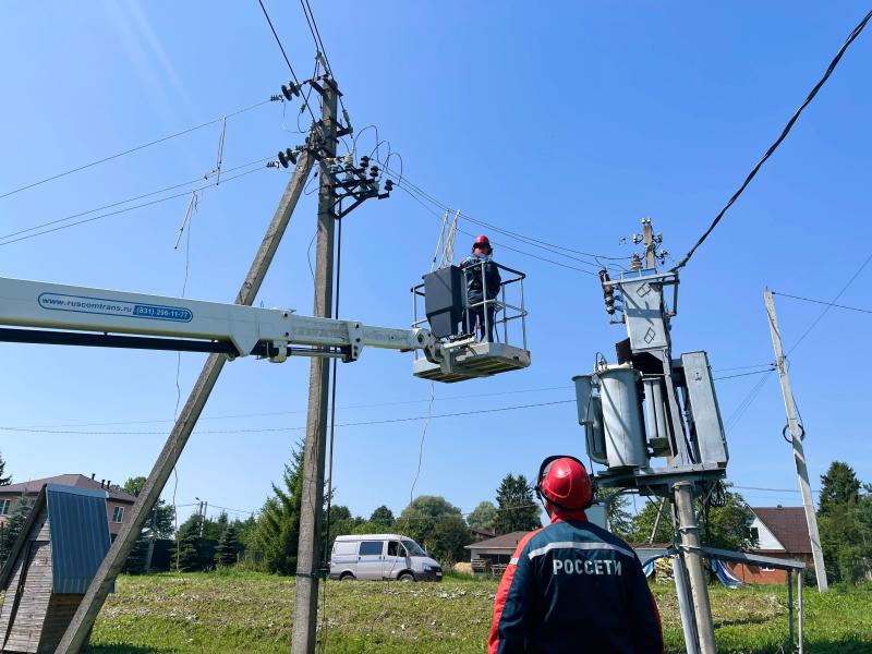 Специалисты «Калугаэнерго» реконструируют линии электропередачи в населенных пунктах Калужской области