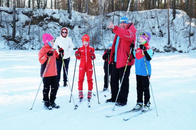 Детей и подростков лишили занятий лыжными гонками в райцентре под Новосибирском