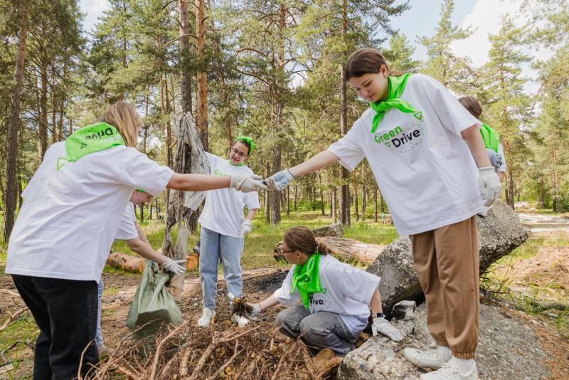 Участники акции «Green Drive» этим летом собрали более 200 тонн мусора