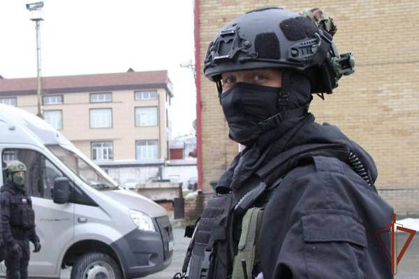 При силовой поддержке СОБР Росгвардии в ЯНАО пресечена попытка сбыта наркотиков