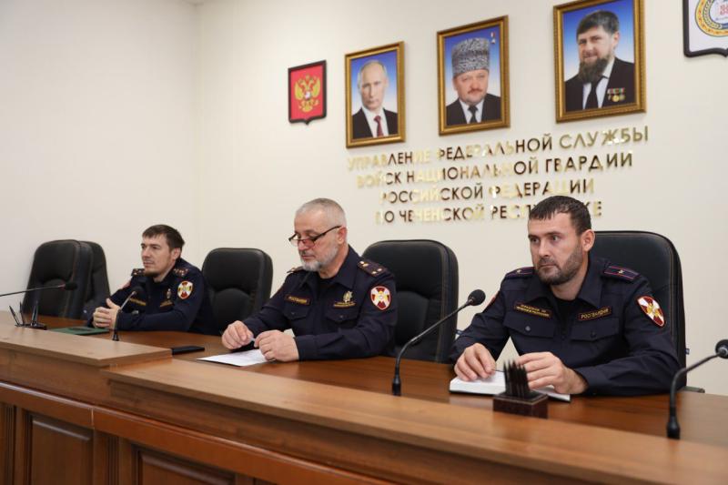 В УПРАВЛЕНИИ РОСГВАРДИИ ПО ЧЕЧЕНСКОЙ РЕСПУБЛИКЕ ОБСУДИЛИ ЗАЩИТУ ОБЪЕКТОВ ТЭК