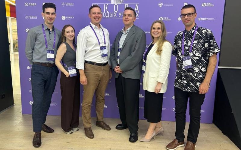 Микроэлектроника 2025: доклады учёных ЛЭТИ признаны одними из лучших на Школе молодых учёных в Сочи